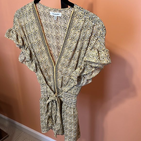 Max Studio flirty floral blouse with elastic waist and tie size small - Picture 5 of 9